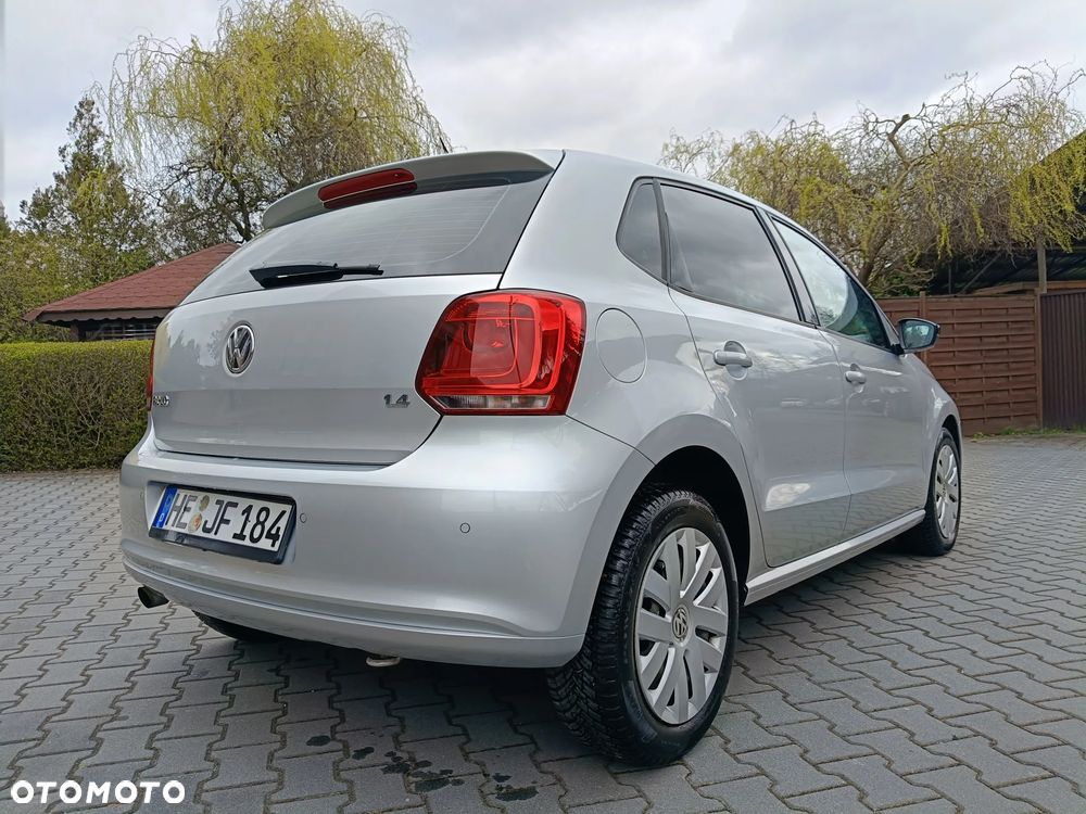 Volkswagen Polo 1.4 16V Comfortline - 4