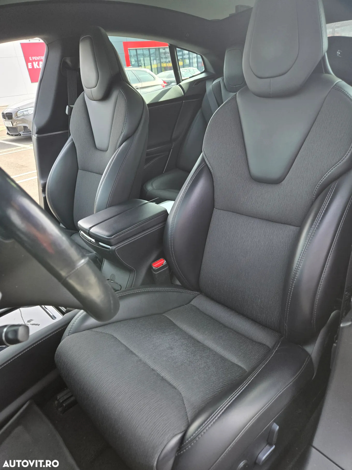 Tesla Model S 100D Allradantrieb Performance - 11