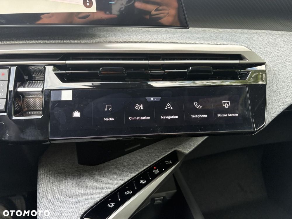 Peugeot 5008 1.2 PureTech mHEV Allure S&S e-DCS6 - 20