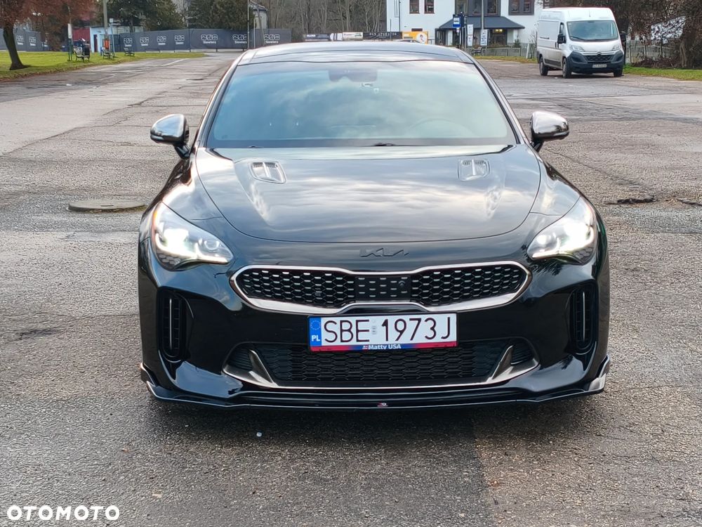 Kia Stinger 3.3 T-GDI V6 GT AWD - 17