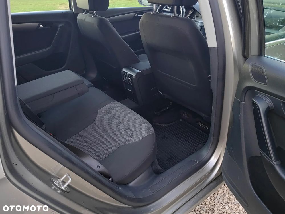 Volkswagen Passat 1.4 TSI Highline - 12