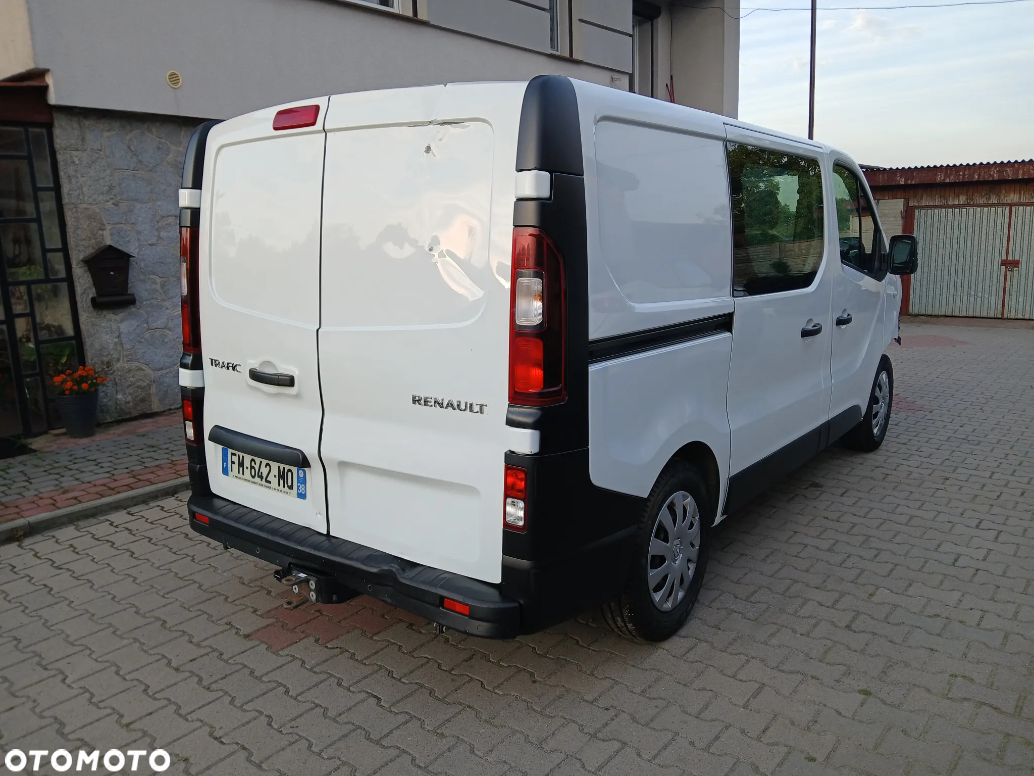 Renault Trafic - 2