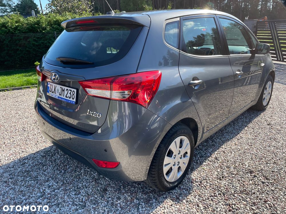 Hyundai I20 2011 photo 4