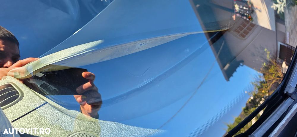 Renault Laguna 1.9 dCi Authentique - 12