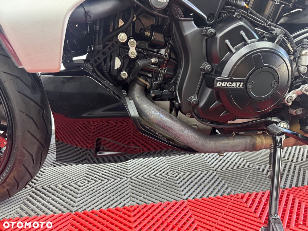 Ducati Diavel - 16