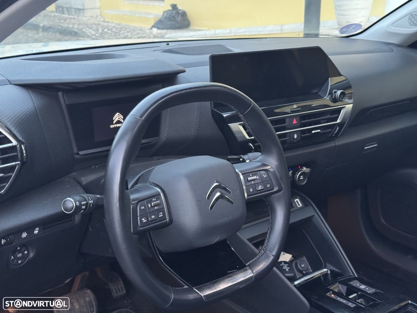 Citroën C4 1.2 PureTech Shine Pack EAT8 - 8