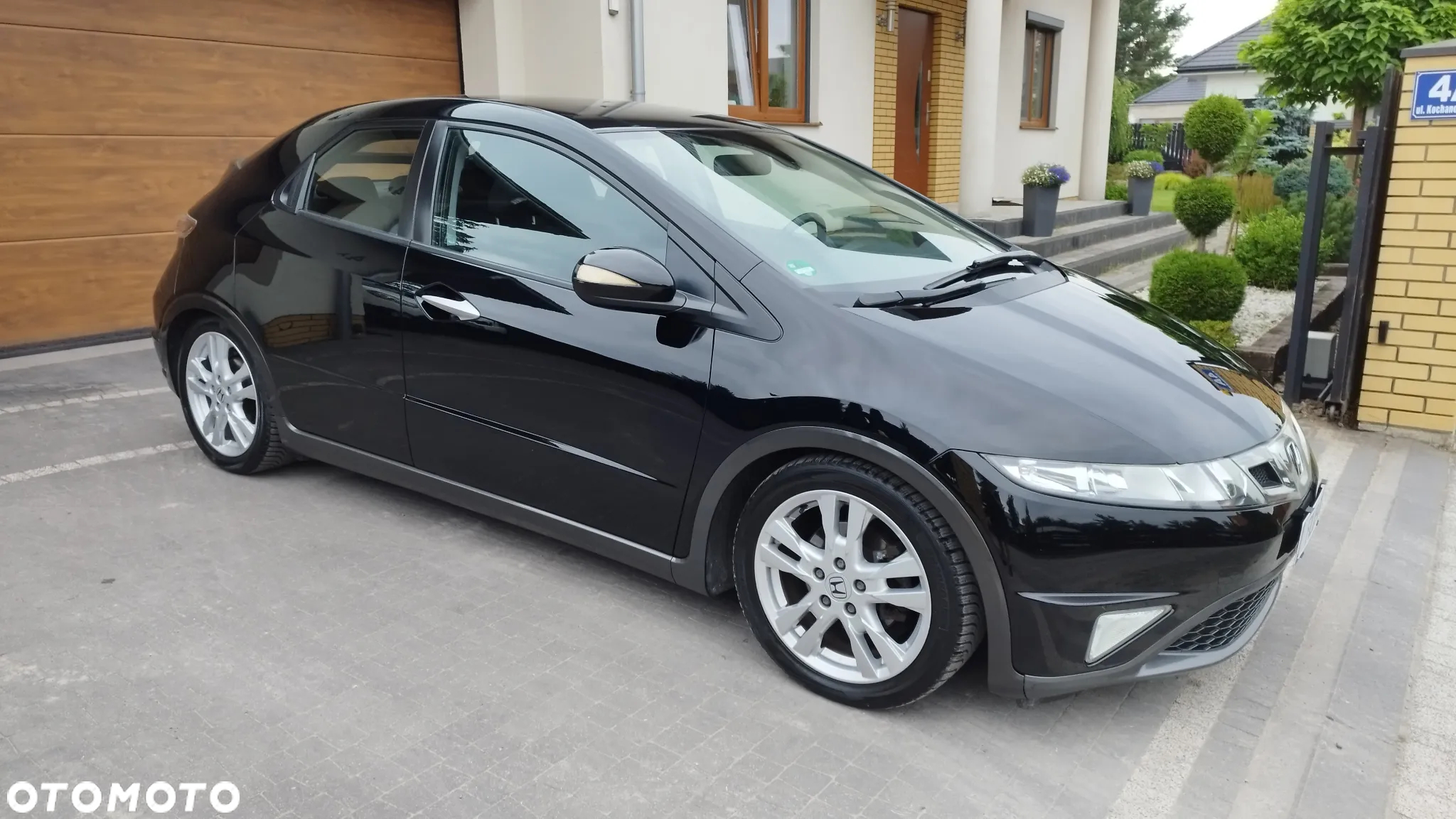 Honda Civic 1.8i-VTEC Sport - 2