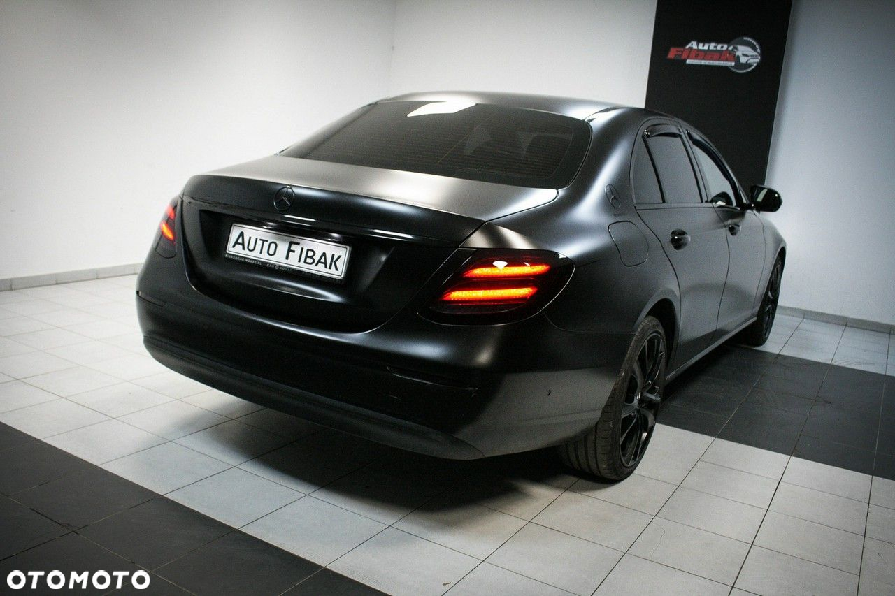 Mercedes-Benz Klasa E - 10
