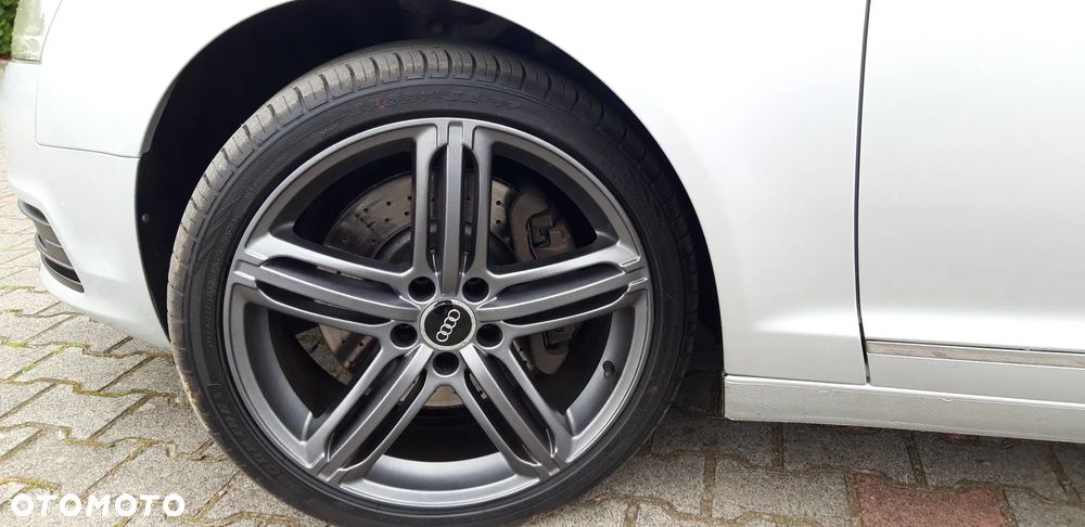 Audi A6 Avant 3.0 TDI DPF quattro tiptronic - 11