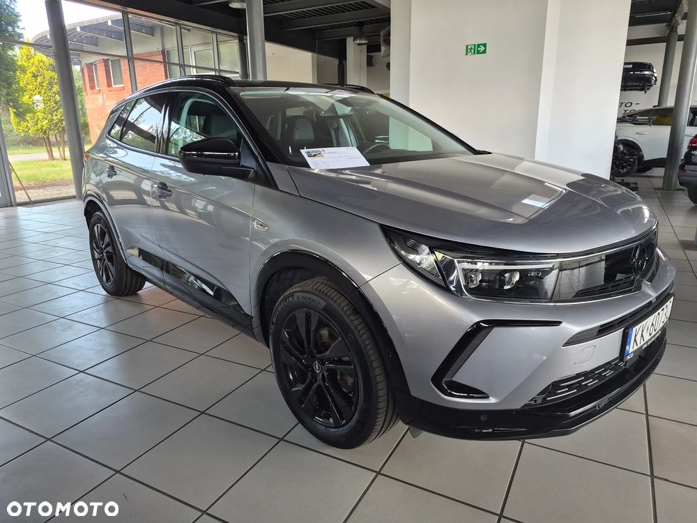 Opel Grandland X 1.2 T GPF Design Line S&S - 2