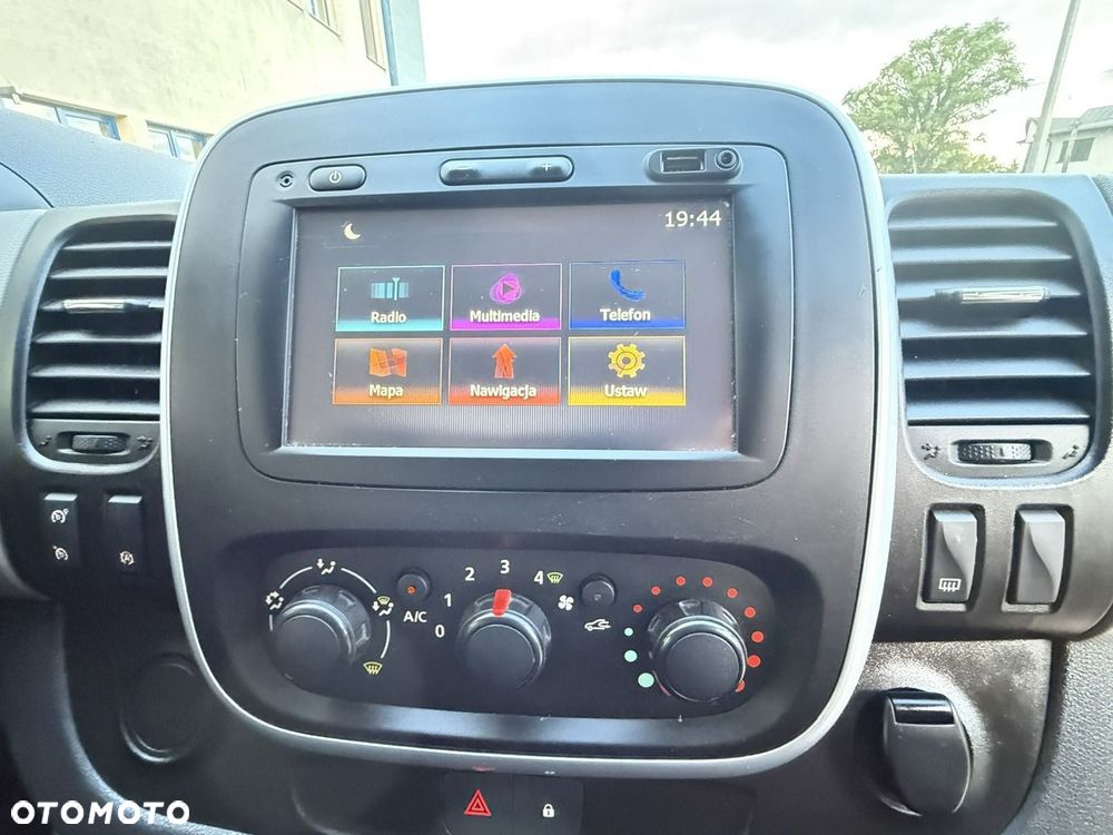 Renault Trafic - 8