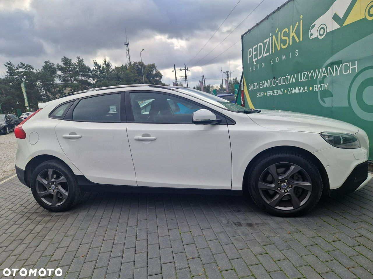 Volvo V40 Cross Country - 2