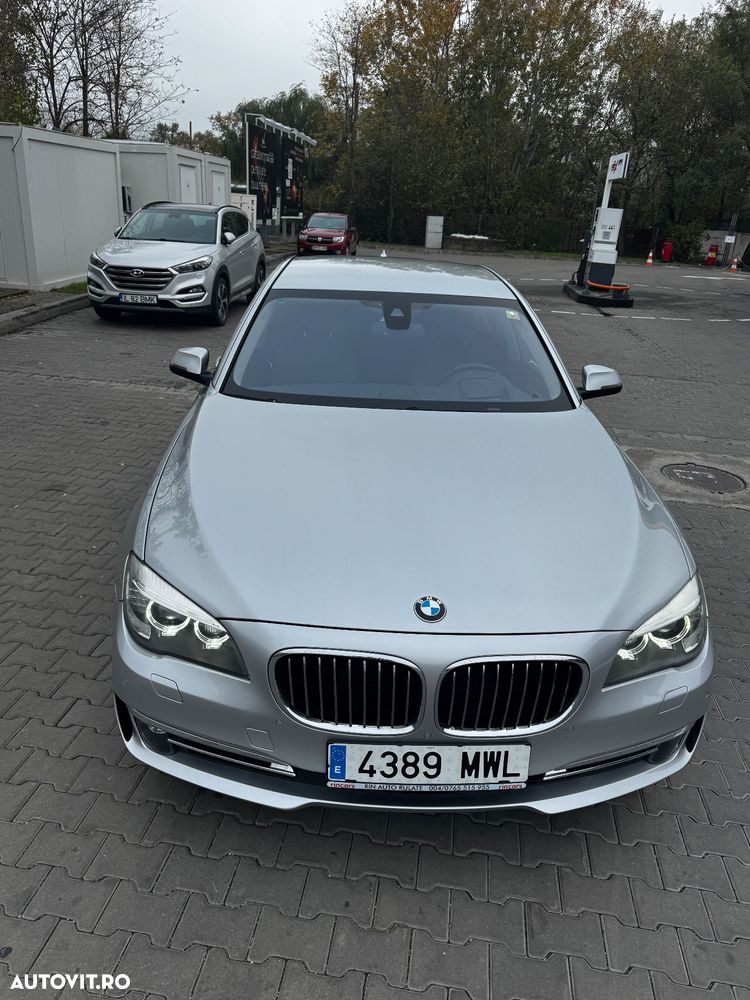 BMW Seria 7 740d xDrive - 5