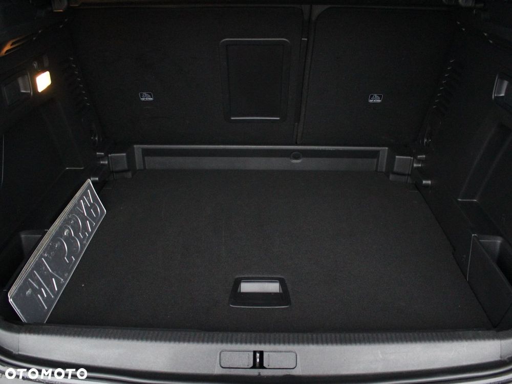 Peugeot 3008 1.5 BlueHDi Allure Pack S&S EAT8 - 13