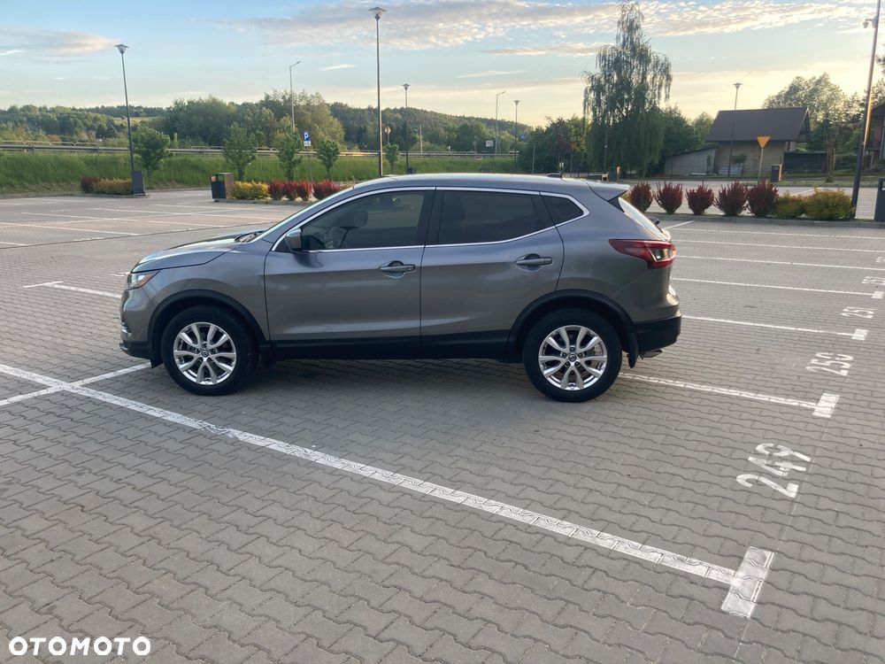 Nissan Rogue - 5