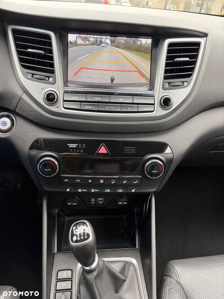 Hyundai Tucson blue 1.7 CRDi 2WD Advantage - 13