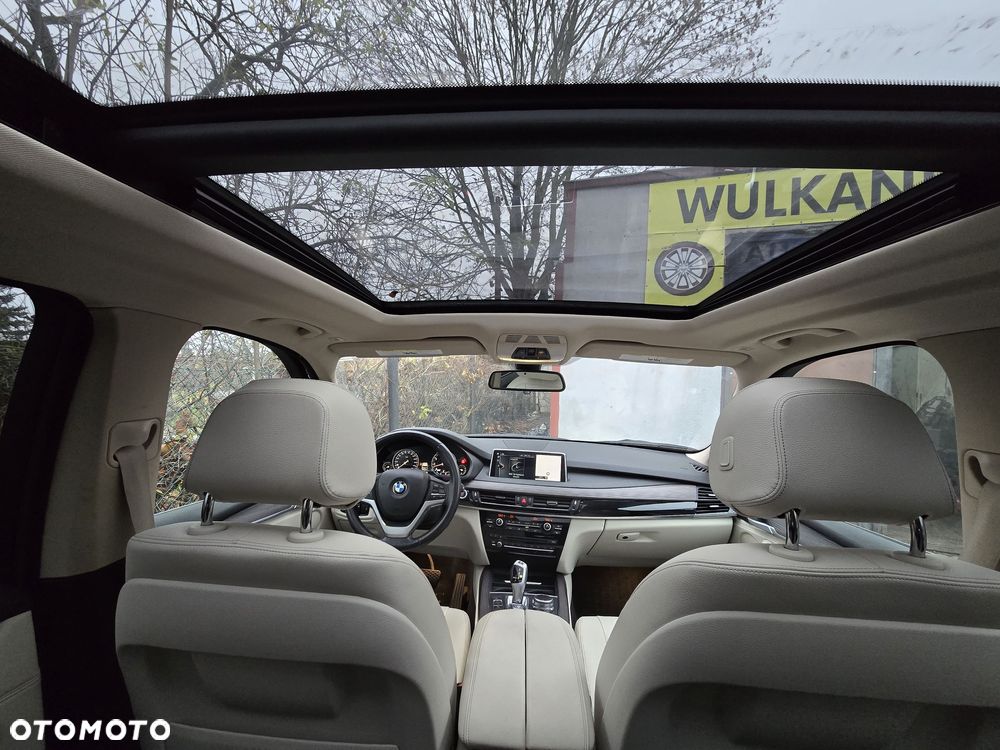 BMW X5 xDrive35i - 13