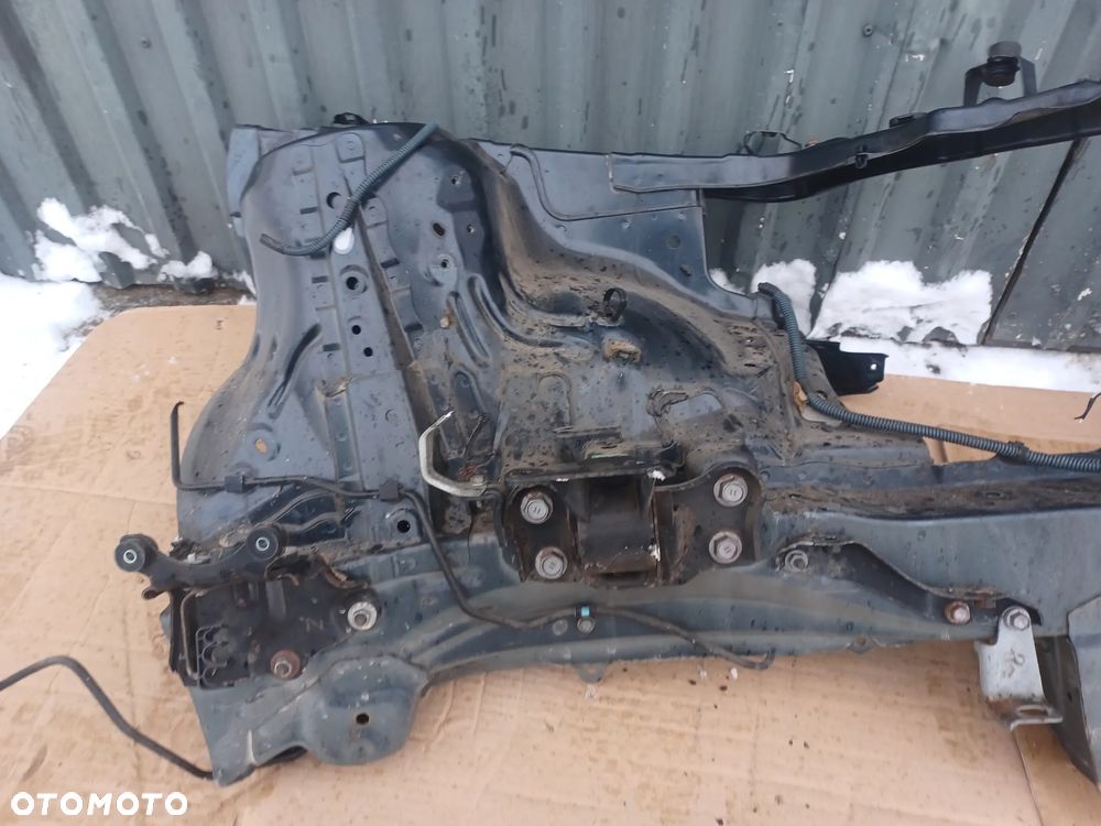 PODŁUŻNICA CWIARTKA PRZÓD RAV4 III LIFT - 2