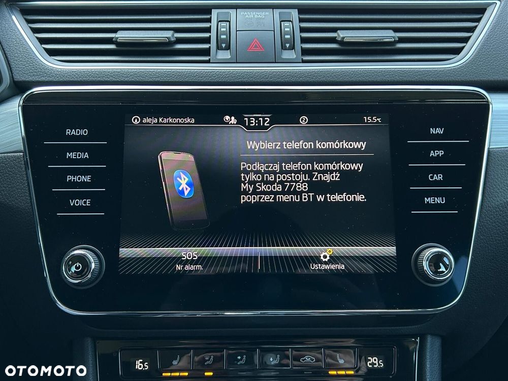 Skoda Superb 2.0 TSI Ambition DSG - 35