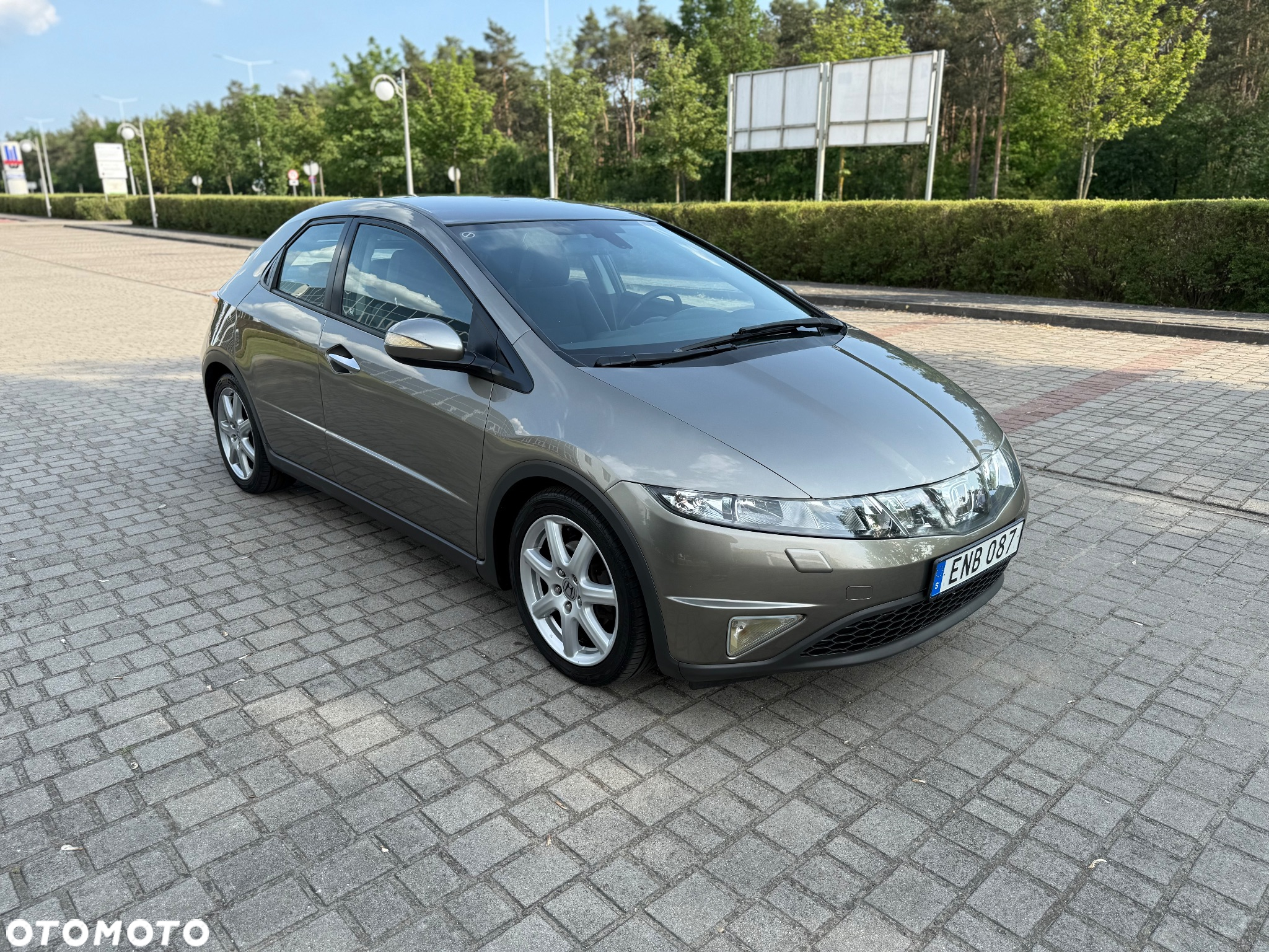 Honda Civic 1.8 Executive - 17