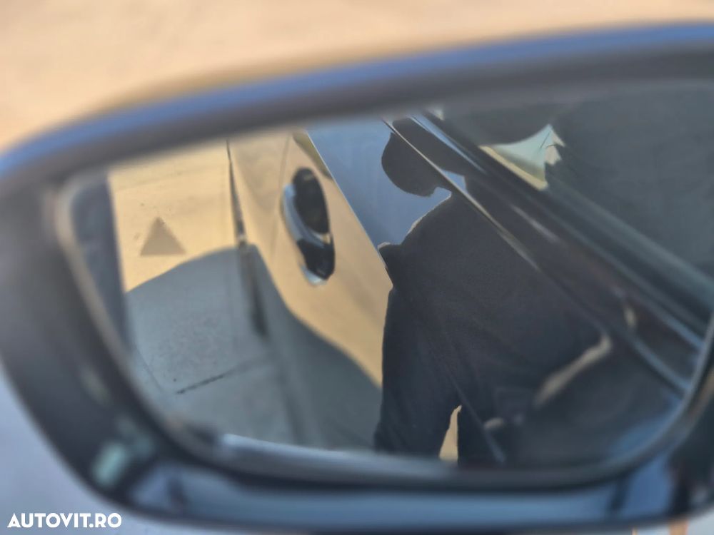BMW 3 Series 2022 — imagine 9