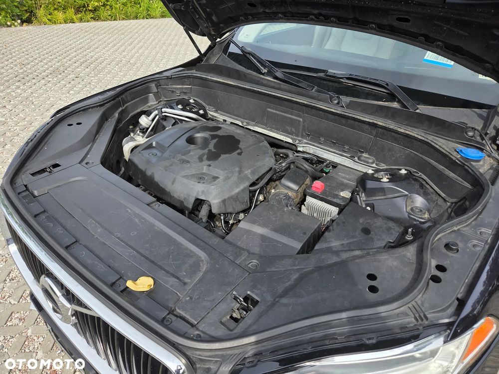Volvo XC 90 T6 AWD Momentum 7os - 30