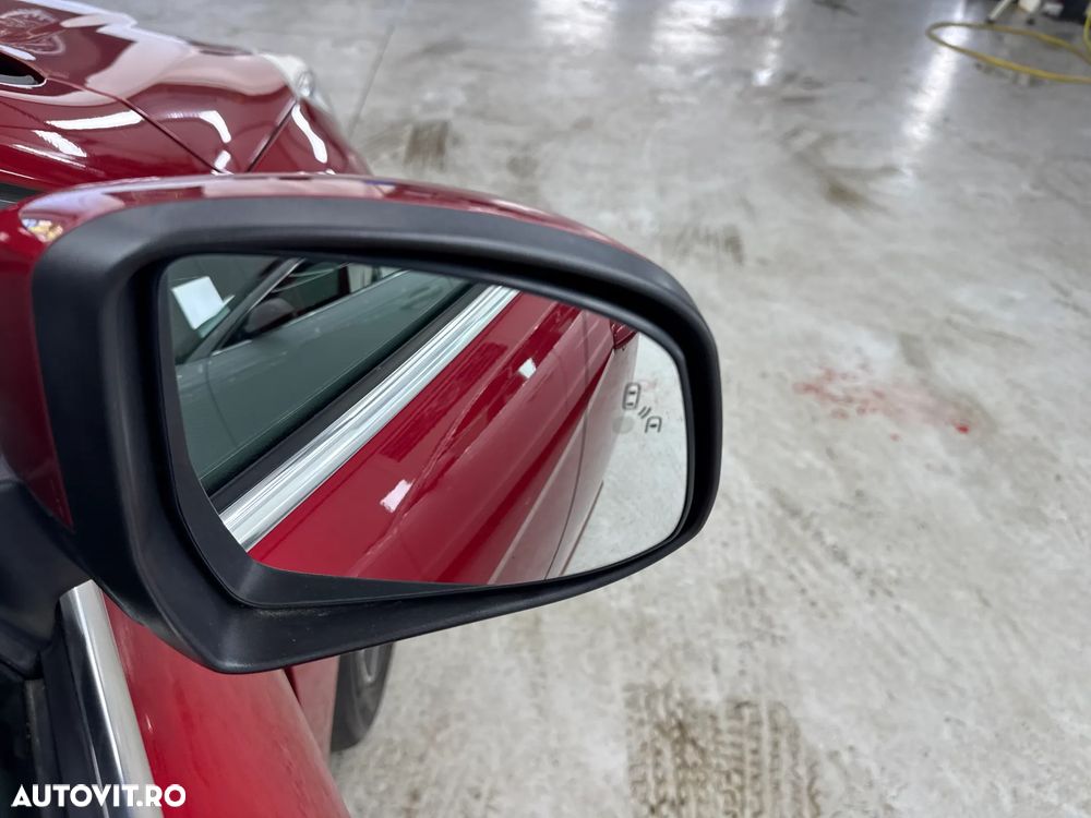 FORD Focus 2012 — imagine 5