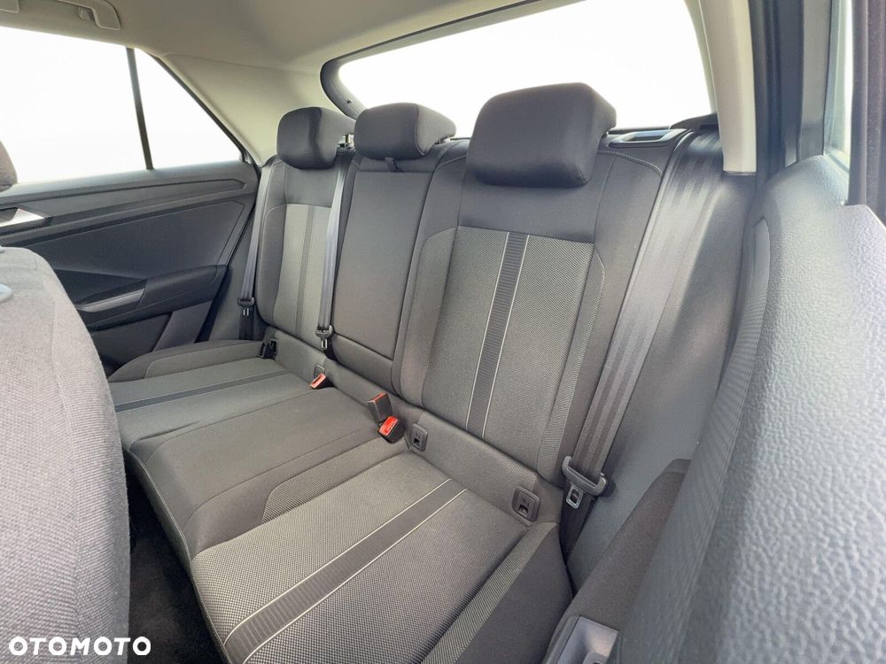 Volkswagen T-Roc 1.5 TSI Life - 29