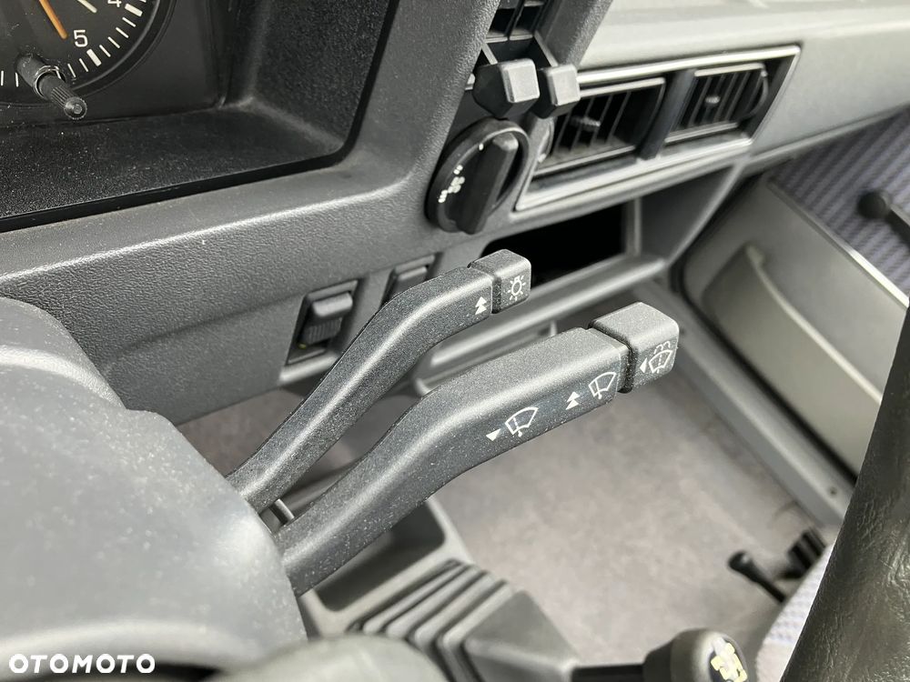 Ford Escort 1.1 L - 37