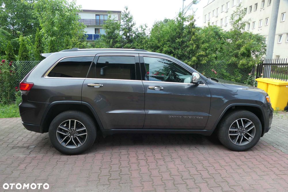Jeep Grand Cherokee - 2