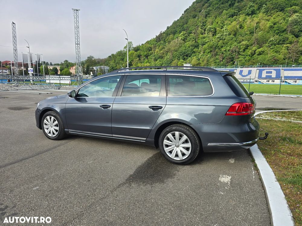 Volkswagen Passat - 3