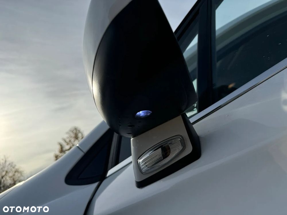 Citroën C4 1.6 HDi Exclusive - 23