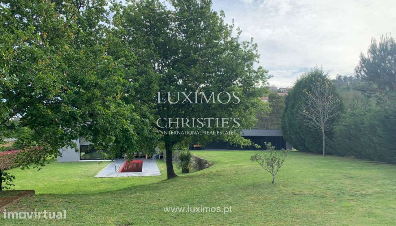 Moradia V3 com jardim e piscina à venda em Santo Tirso - Grande imagem: 3/25