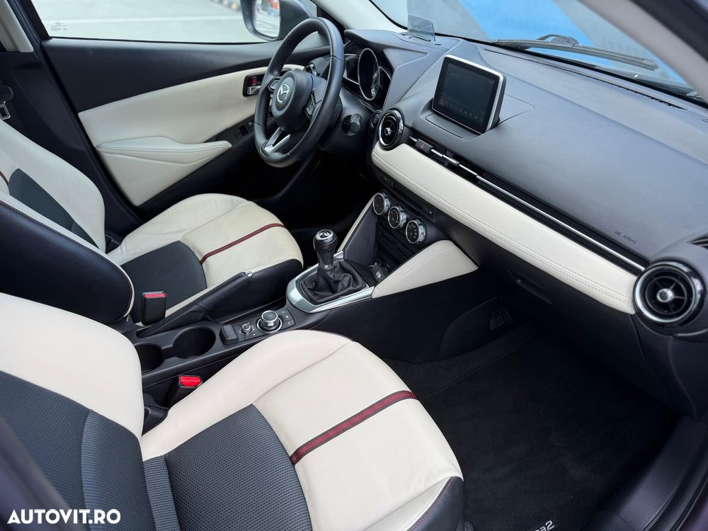 Mazda 2 SKYACTIV-G 115 (i-ELOOP) Sports-Line - 10