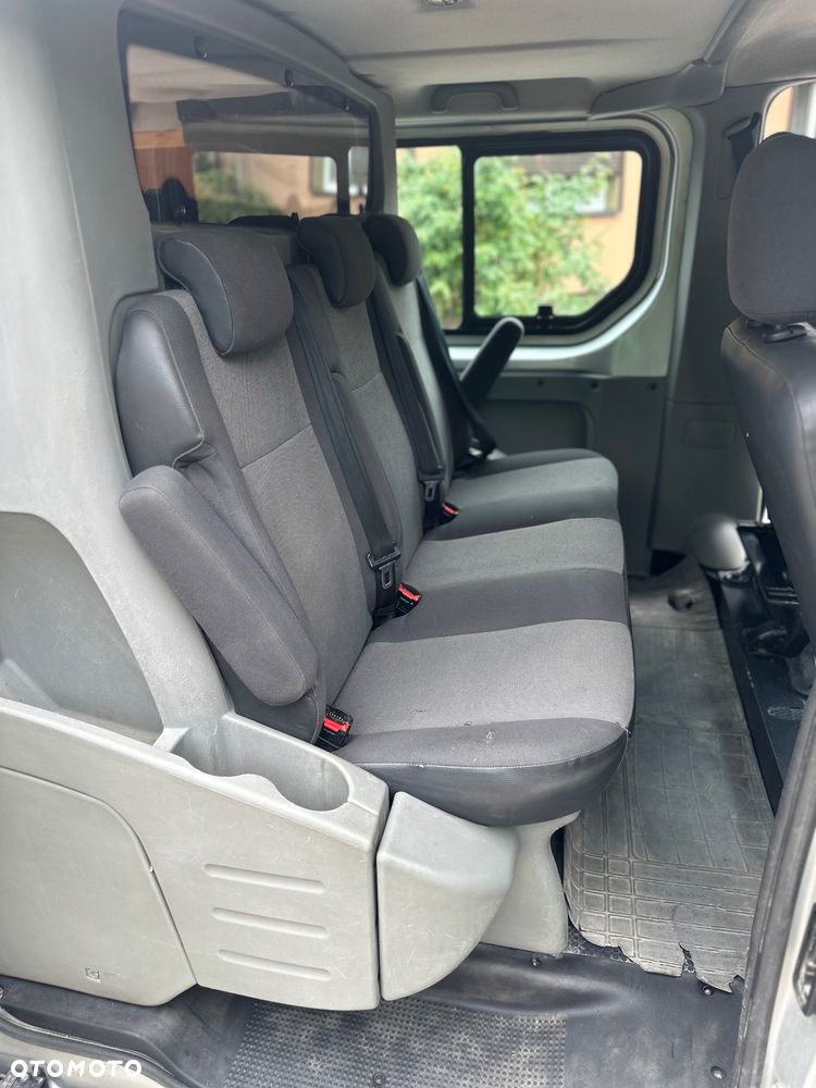 Renault Trafic - 8