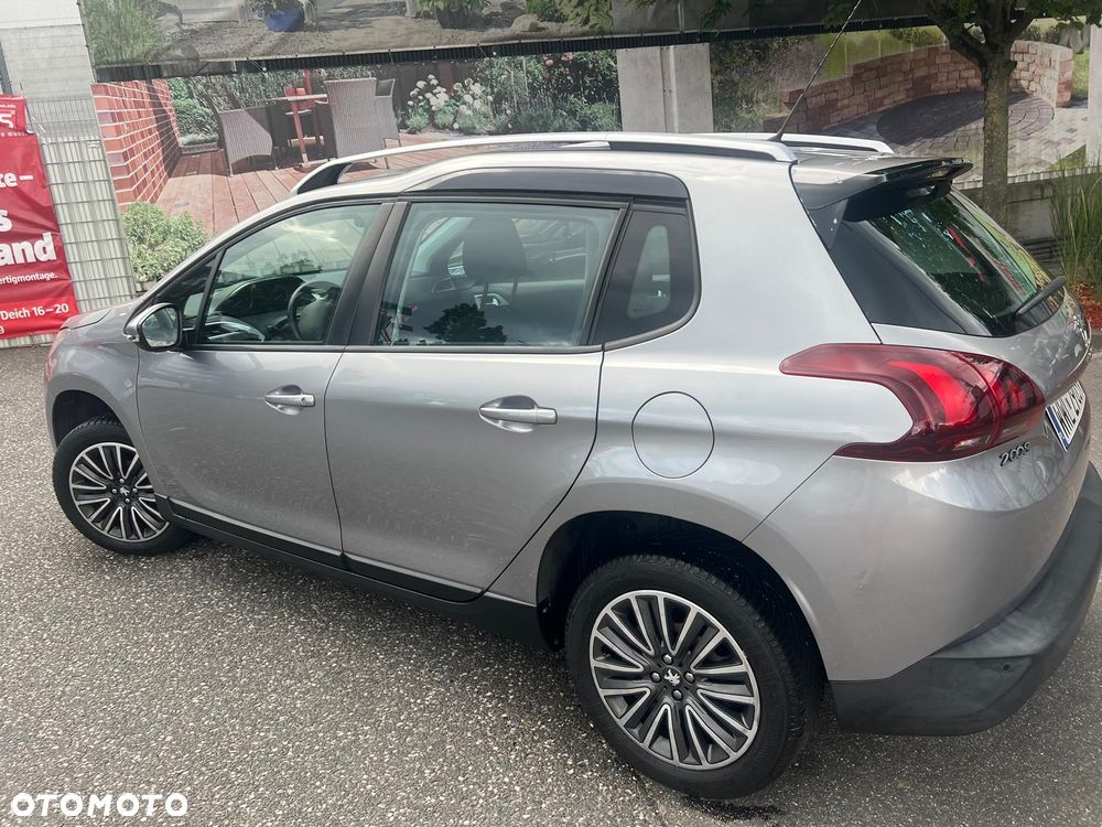 Peugeot 2008 1.2 Pure Tech Active - 18