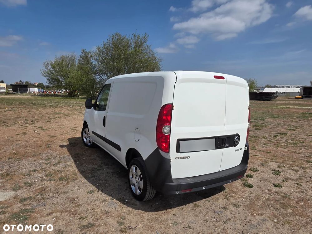 Opel Combo D Van - 6