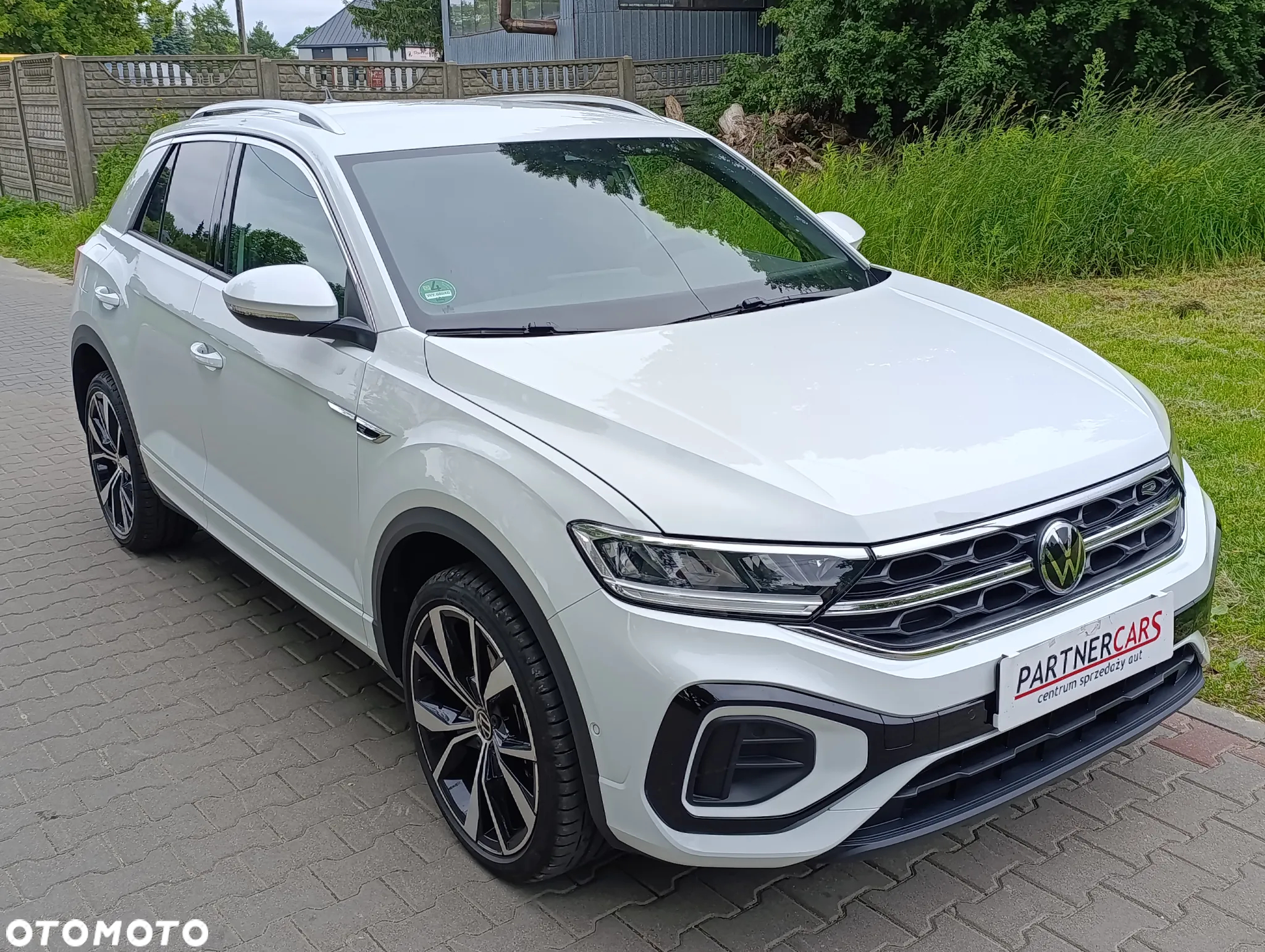 Volkswagen T-Roc 1.5 TSI R-Line DSG - 2