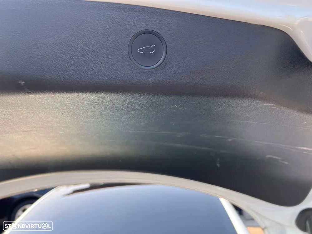 Tesla Model 3 Standard Range Plus RWD - 4