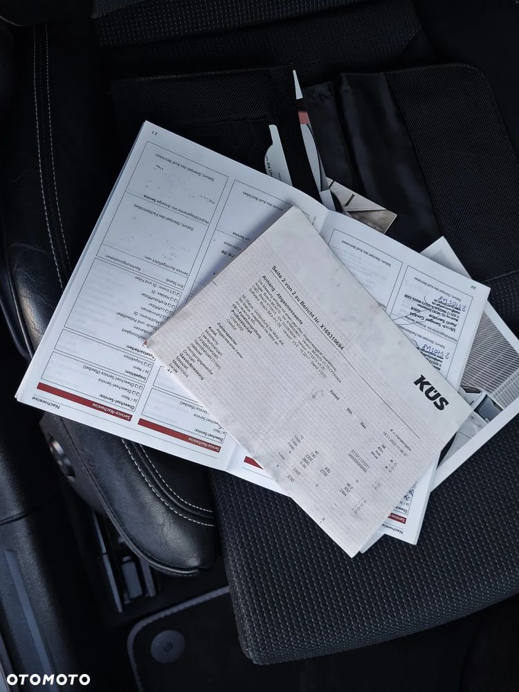 Audi A4 Avant 2.0 TDI S tronic quattro design - 21