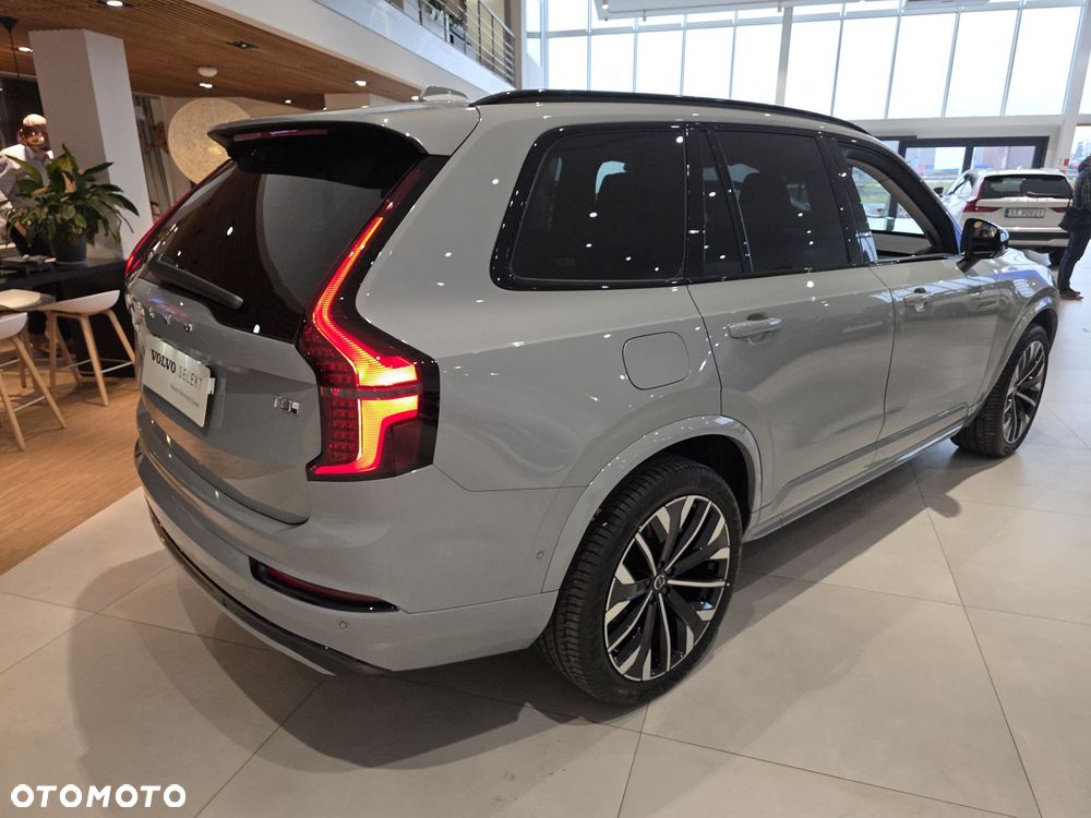 Volvo XC 90 - 5