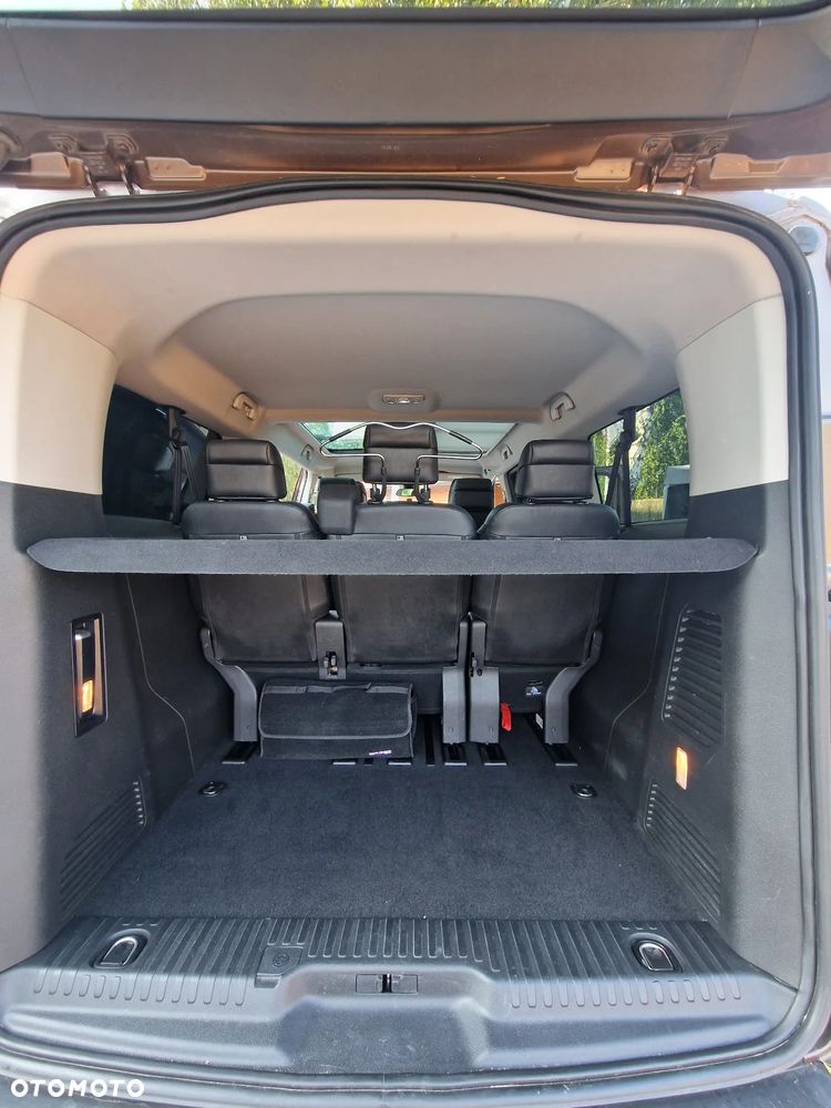 Peugeot Traveller 2.0 BlueHDi Long Business - 10