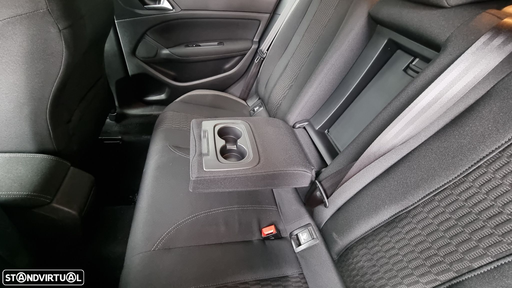 Peugeot 308 1.2 PureTech Active - 21