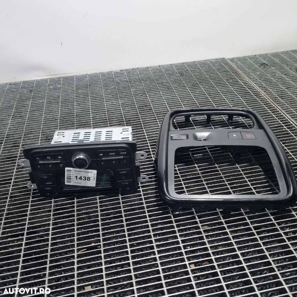 Cd player Dacia Duster Facelift 2014 - 2017 (1438) 281153889R - 2