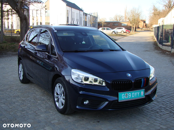 BMW Seria 2 220d xDrive Active Tourer M Sport