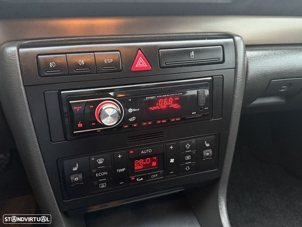 Audi A4 Avant 1.9 TDI m5 115 - 35