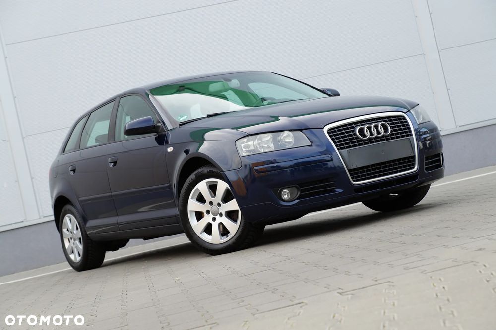 Audi A3 Sportback 2.0 TFSI Attraction - 11