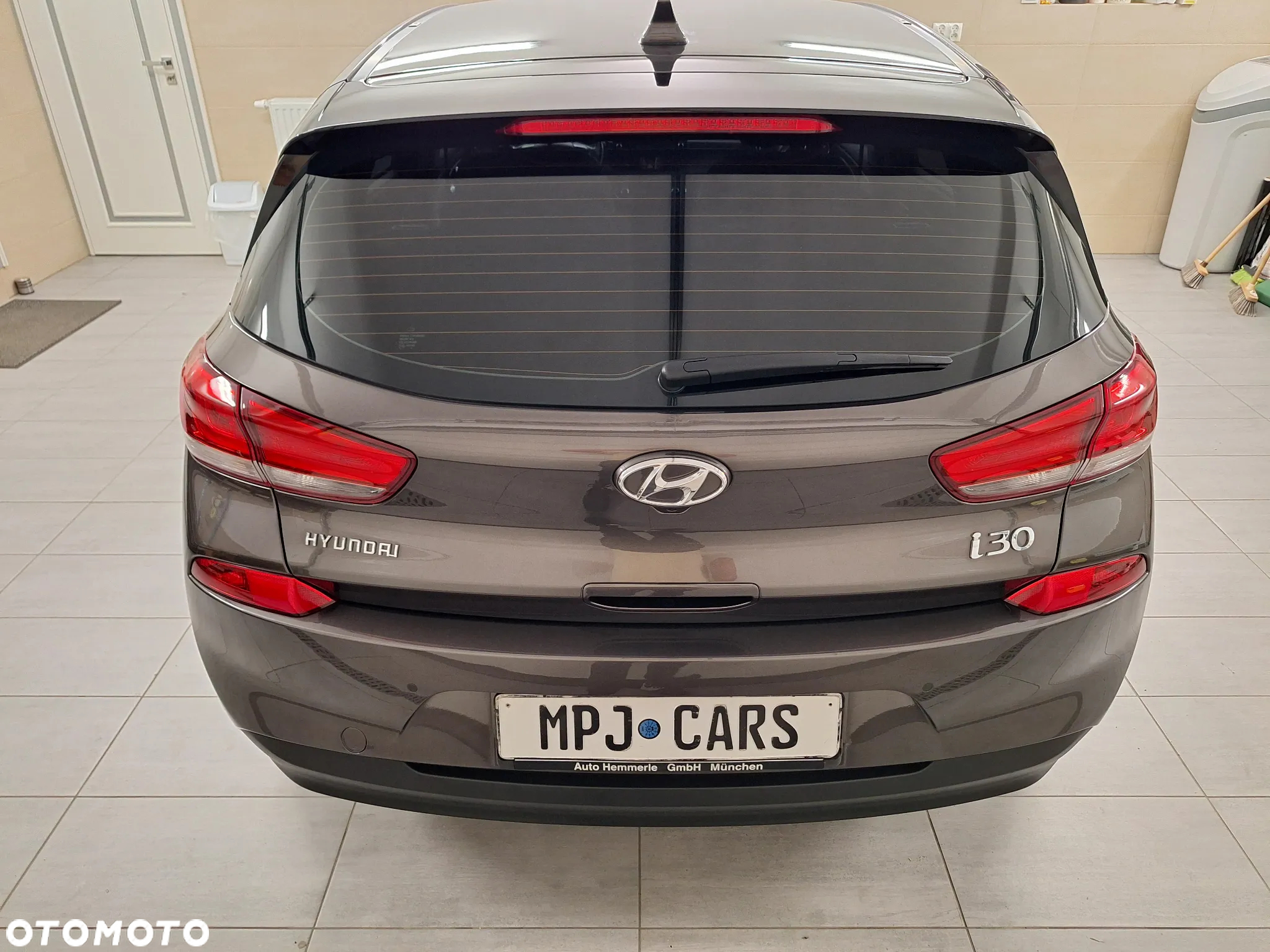 Hyundai i30 1.4 T-GDI DCT Premium - 10