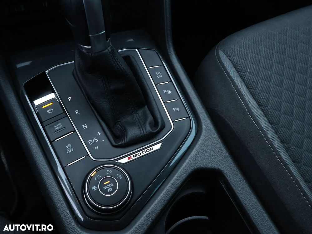 Volkswagen Tiguan 2.0 TDI SCR 4MOTION (BlueMotion Techn.) DSG Comfortline - 21