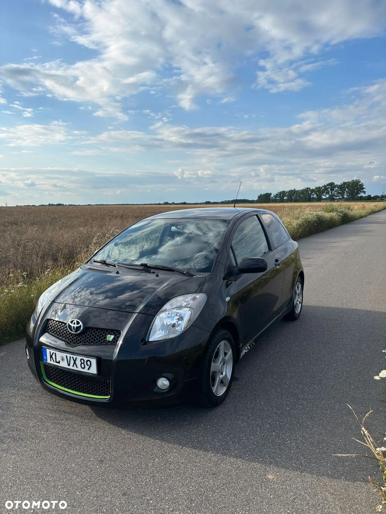 Toyota Yaris 1.8 VVT-i TS - 3